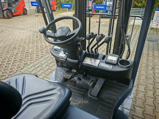 UŻYWANY wózek widłowy TOYOTA 8FGF15 LPG // 1500 kg