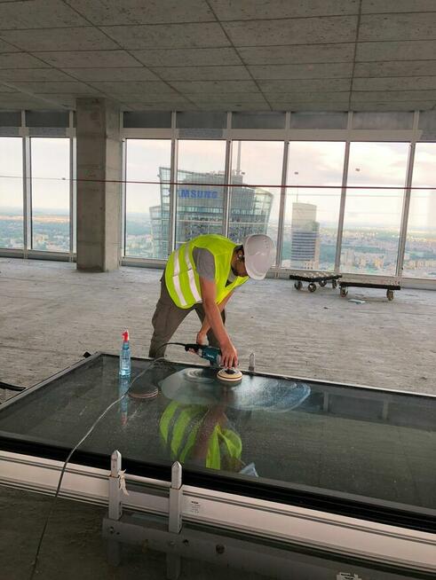 Specjalista ds. Sprzedaży i Relacji z Klientem