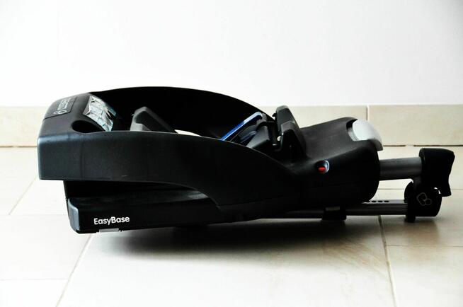 Baza Maxi Cosi Easy Base 2 Do Peble Cabrio Fix
