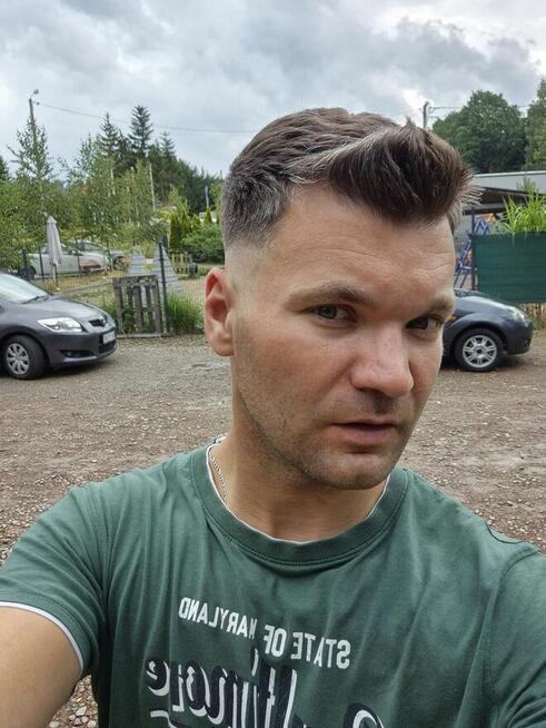 Poszukuje pracy stałej lub dorywczej