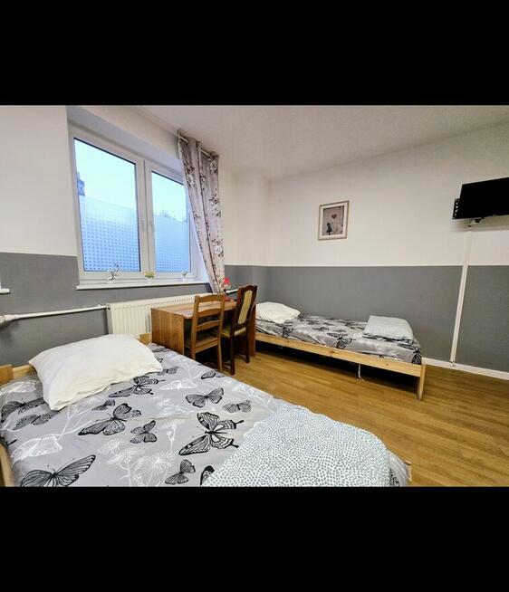 Pokój 4-5 osobowy z łazienką Warszawa Ursynów/metro Imielin