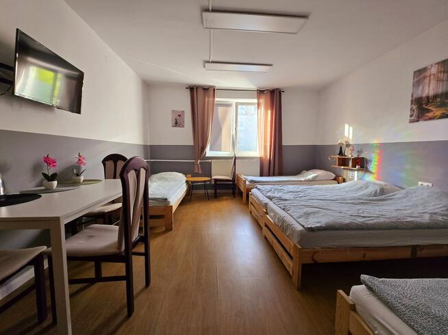 Pokój 4-5 osobowy z łazienką Warszawa Ursynów/metro Imielin