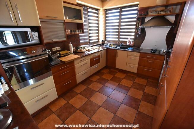 Dom w centrum Słomnik