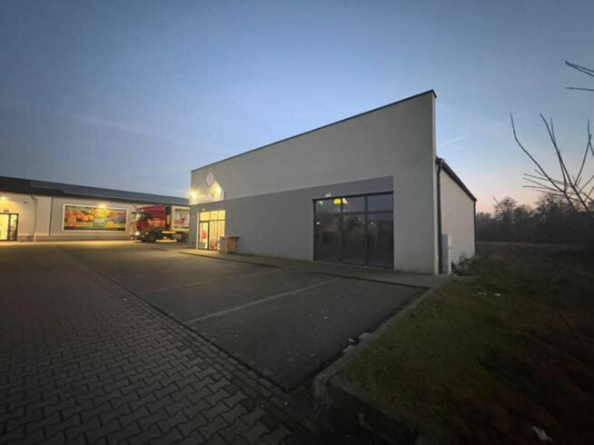 pawilon handlowo-usługowy w Obrzycku