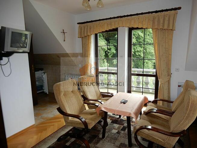 IDEALNY DOM POD INWESTYCJĘ! 176 D Zabrzeż gmina Łącko, stylo