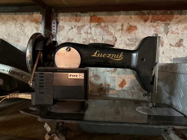 Sprzedam maszynkę do szycia