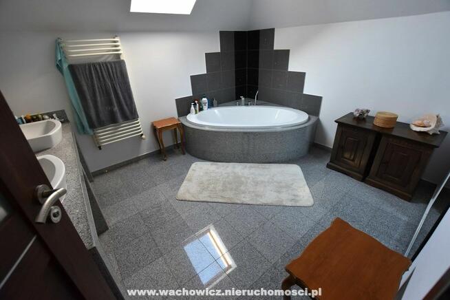 Dom w centrum Słomnik