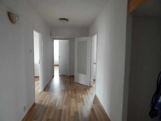 Bardzo ładny pokój pry metrze Służew