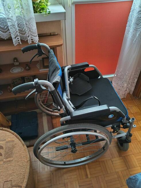 wózek inwalidzki prawie nówka