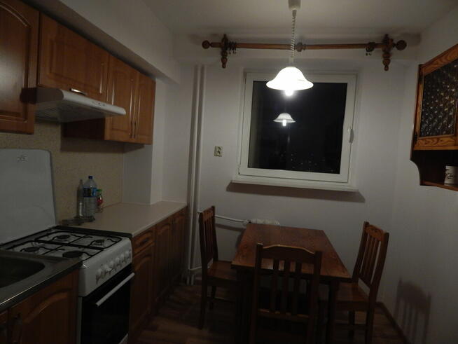 Bardzo ładny pokój pry metrze Służew