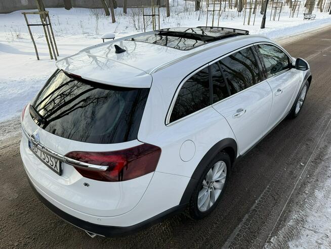 Opel Insignia Country Tourer 2.0 BI-TURBO 195KM Navi Alu18'' Skóra Xenon 4x4 Full