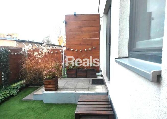 dwupokojowe w apartamentowcu, 2 ogródki i garaż