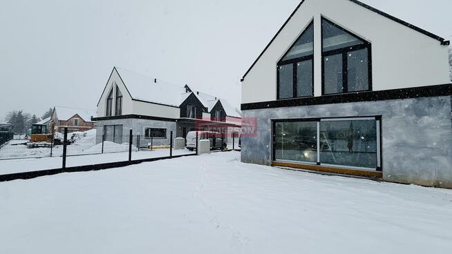 dom/bliźniak/duży ogród/garaż/antresola