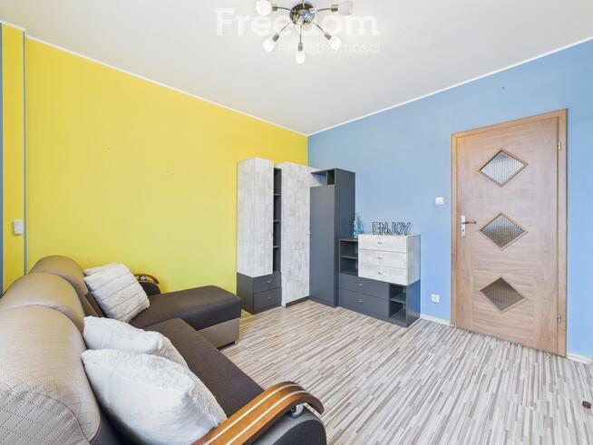 Dąbrowa czeka: Twój dom blisko natury!