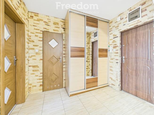 Dąbrowa czeka: Twój dom blisko natury!