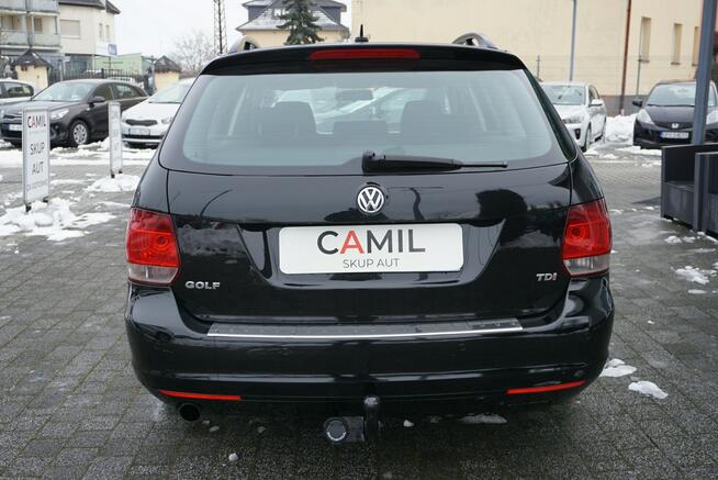 Volkswagen Golf Variant polski salon