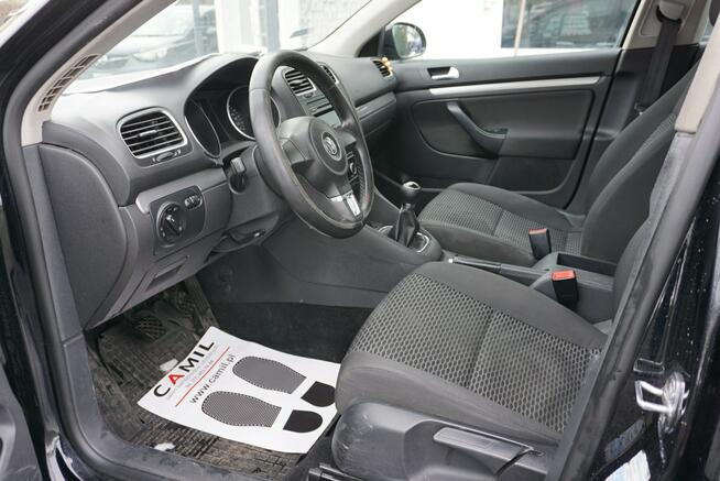 Volkswagen Golf Variant polski salon