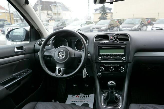 Volkswagen Golf Variant polski salon