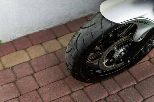 Suzuki Gladius 650 R 2011 ABS MAŁY PRZEBIEG Transport Największy Wybór Rejestracja PL