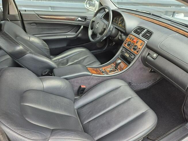 Mercedes CLK 320 218 KM ELEGANCE * automat * serwisowany * bez rdzy * Wa-wa