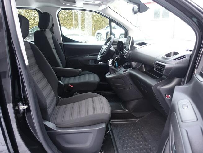 Opel Combo 1,5D Ledy Alu Klimatronik CarPlay Opłacony VIP Gwarancja