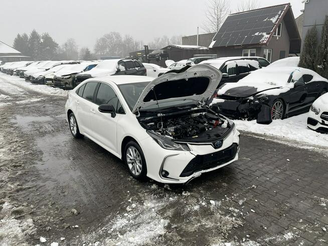 Toyota Corolla Hybryda Automat Kamera Klimatronik Virtual cockpit 140KM