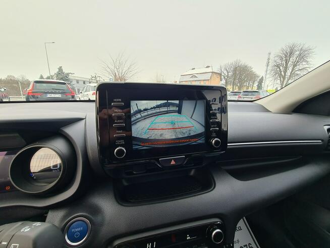 Toyota Yaris 38 Tys.Km Kamera Full Led Klimatronik Wolne Ręce Asystent Pasa Alu