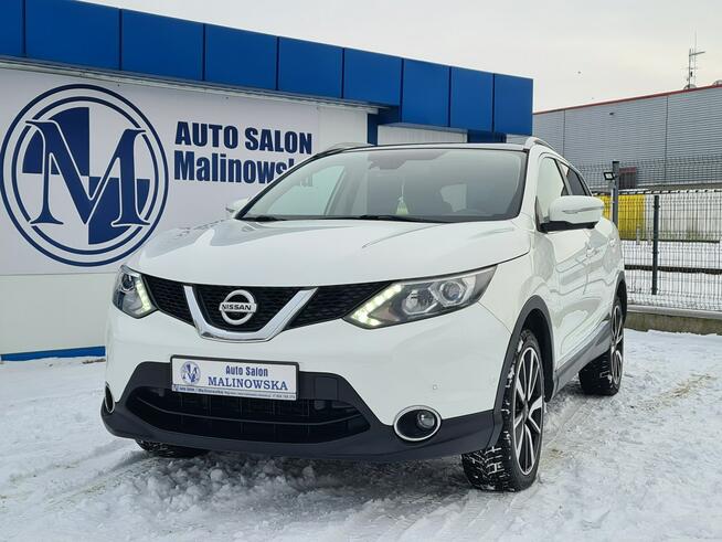 Nissan Qashqai SzklanyDach Xenon Navi Kamera Skóra Grzane Fotele 2xPDC Wolne Ręce Alu