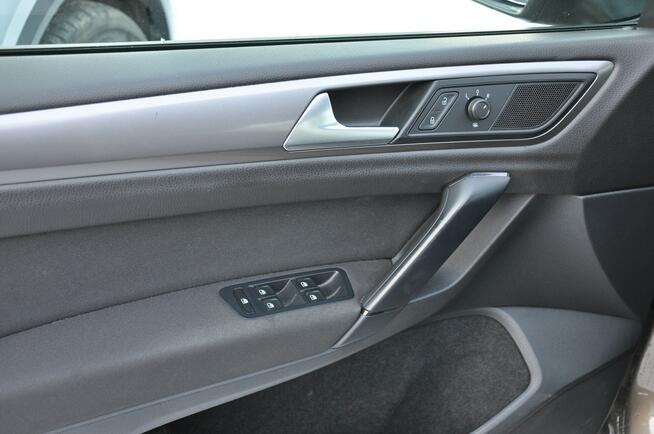 Volkswagen Golf Sportsvan 1.2TSI 85KM Manual 5-G Czujniki Park. Salon PL 1wł Gwarancja