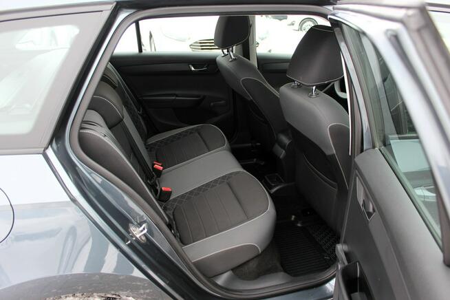 Škoda Fabia FV23% SalonPL Ambition Gwarancja 1.0TSI 95KM DAB Parktronic LED