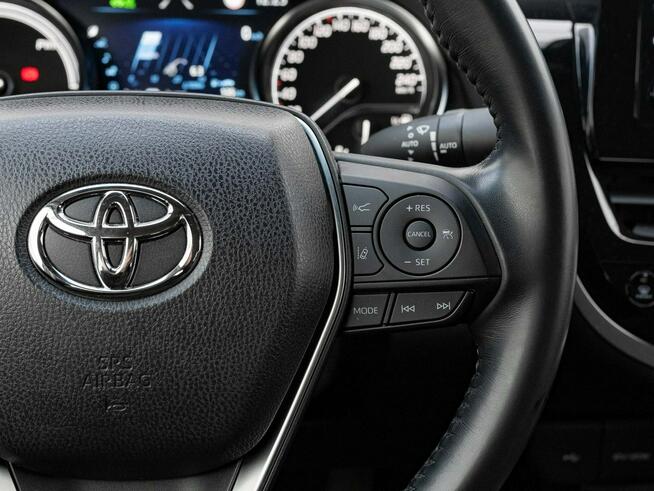Toyota Camry WJ3205L#2.5 Hybrid Comfort CVT K.cofania 2 stref klim Salon PL VAT 23%