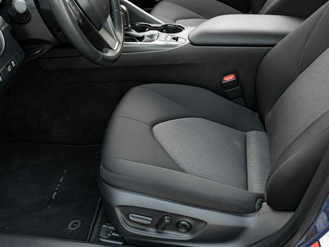 Toyota Camry WJ3203L#2.5 Hybrid Comfort CVT K.cofania 2 stref klim Salon PL VAT 23%