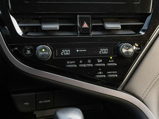 Toyota Camry WJ3203L#2.5 Hybrid Comfort CVT K.cofania 2 stref klim Salon PL VAT 23%