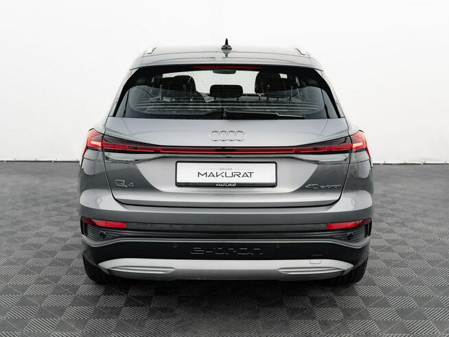 DW8WU92#Q4 e-tron 40 77kWh Advanced K.cof Salon PL VAT23%