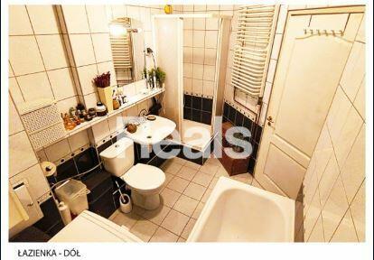 Dwupoziomowe mieszkanie na Kabatach