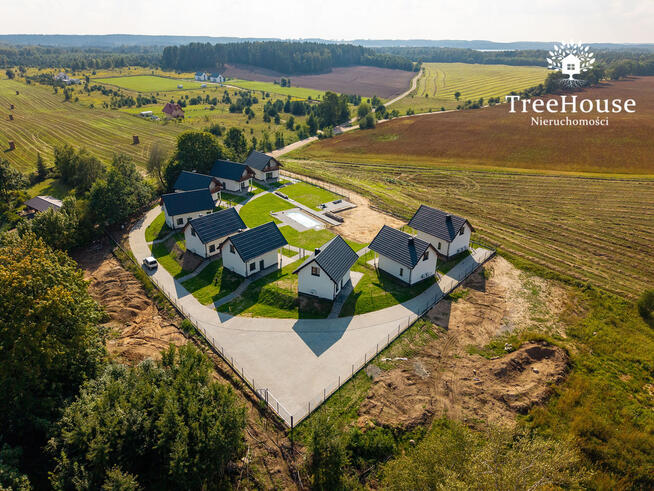 Mazurska Osada - kompleks 9 domków rekreacyjnych