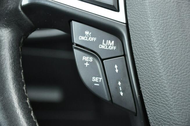 Ford S-Max 2.0TDCi 150KM manual Full LED 7 foteli Kamera przód tył Asystenci SONY