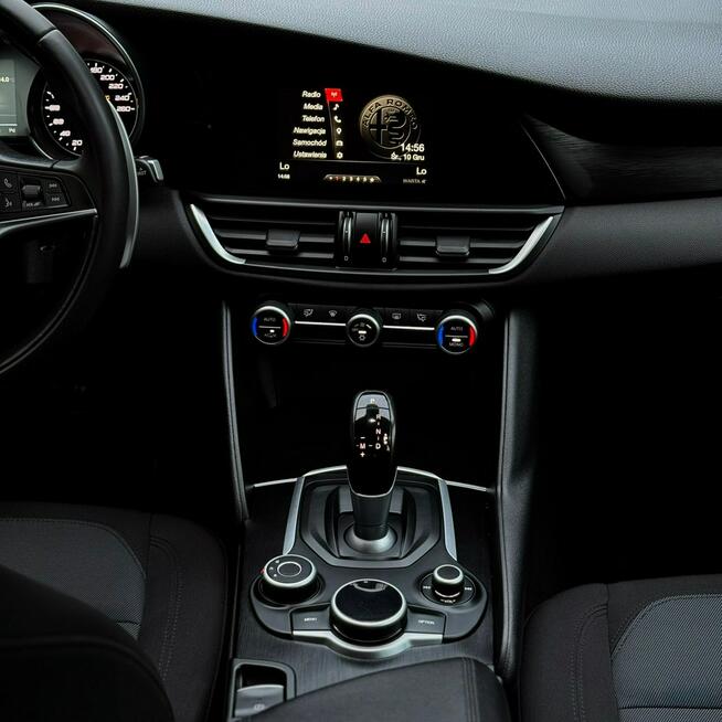 Alfa Romeo Giulia 2.2 D 150 KM Automat Zarejestrowany Oryginalny Przebieg