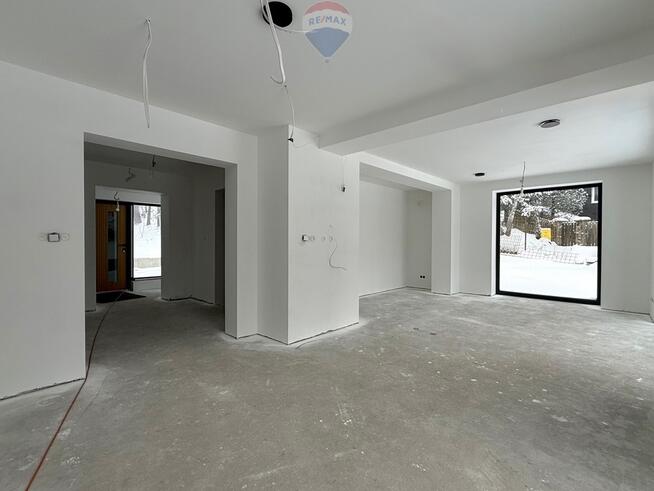 Nowoczesny dom w stylu „stodoła” w Straconce