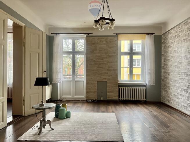 2 pokojowe, wysokie sufity, Gniezno ul.Mieszka I