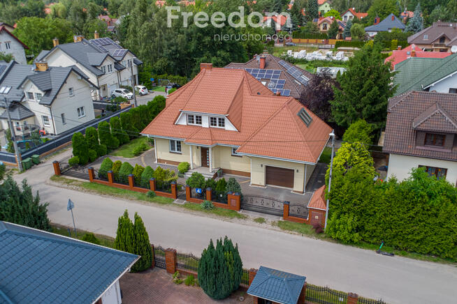 Dom wolnostojący 236m2 Kobyłka ul. Telimeny