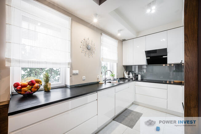 Komfortowy dom przy granicy Krakowa.