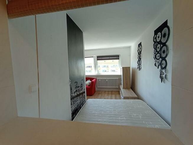 Wynajmę jasną, przestronną kawalerkę, Kowalska 14