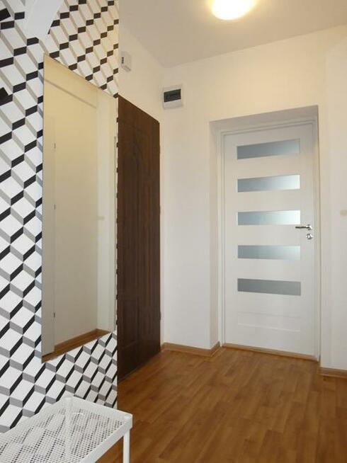 Rostka 7, Szobiszowice, funkcjonalna kawalerka