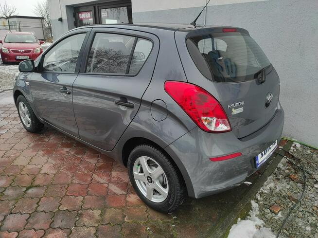 Hyundai i20 FL, klima, isofix, nowe opony, el. szyby, radio CD/AUX/MP3, zarejestr