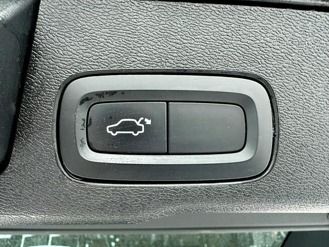 Volvo XC 60 D4 R-Design aut, Salon PL! 1 właściciel! FV!