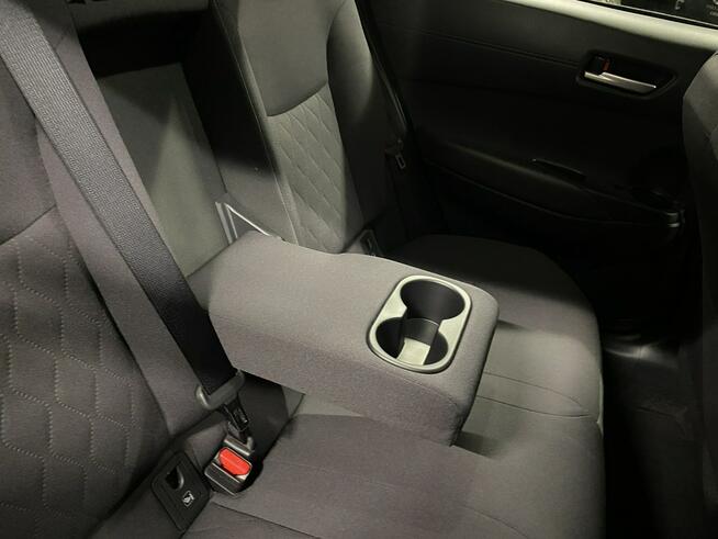 Toyota Corolla Cross VAT 23% Style 2.0 hybrid 197KM e-CVT 2023 r., salon PL, I właściciel