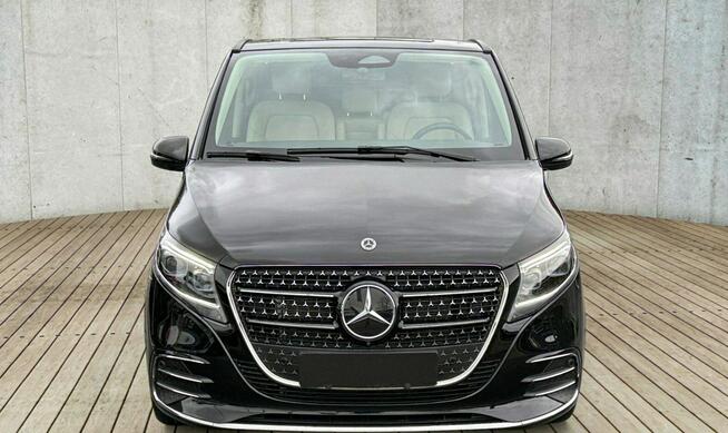 Mercedes V 300 AVANTGARDE ekstradługa Rabat: 58 450zł Dostępne różne wersje i kolory!