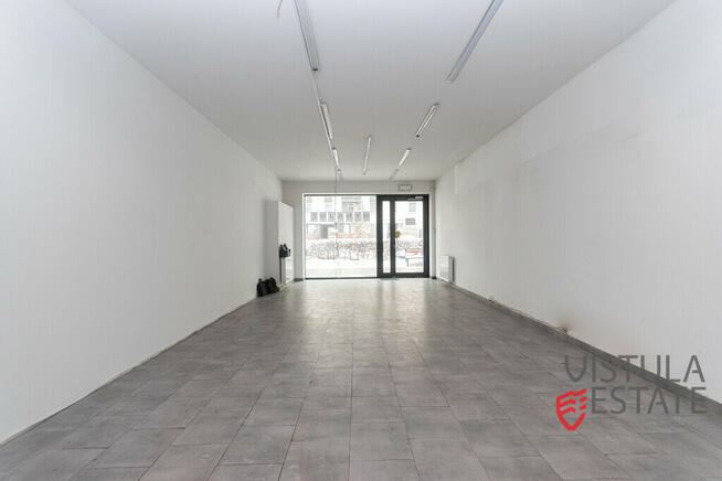 LOKAL PARTEROWY Z WITRYNĄ 82 M2 | DUŻE OSIEDLE