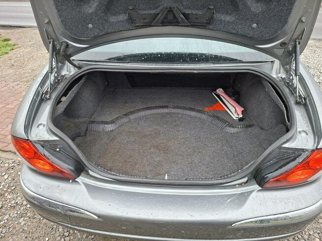 Jaguar X-Type Ładny stan Benzyna gaz ważne opłaty